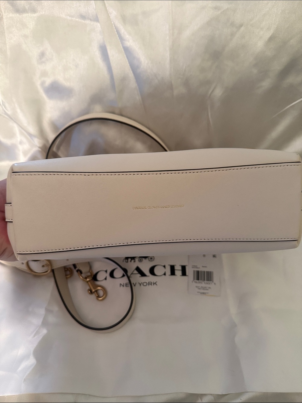 💛Coach Pre Owned Chalk Juliet 25 Excellent Condition Brass Chain & Hardware - Picture 4 of 10